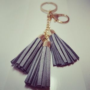 B1 G2 Free! Three-Tassel Keychain